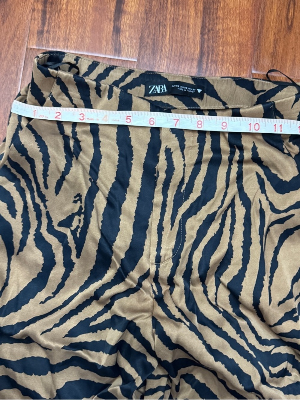 Zara Tiger Print Pants Womens Size XS - Picture 8 of 10